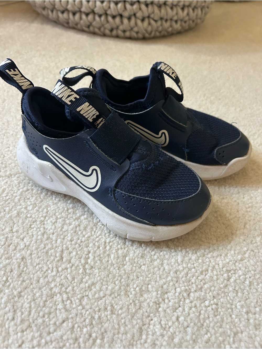 Nike Kids Flex Runner Navy and White Slip-On Athletic Sneakers- Toddler size 8
